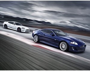 Jaguar XKR: a Ginevra una versione speciale e due pacchetti esclusivi