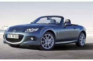 Mazda MX-5 Cult, versione speciale della storica vettura