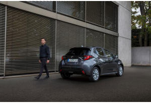 Mazda2: dalla primavera la versione Hybrid