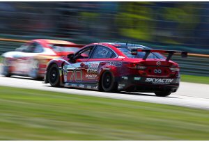 Mazda6 SKYACTIV conquista Indianapolis nella gara Motor Speedway 