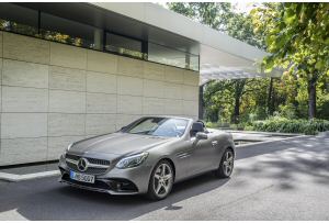 Mercedes SLC: la roadster della Stella cambia nome ma non identit
