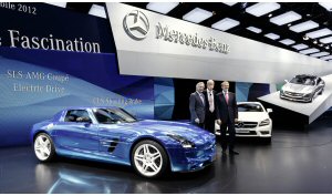 Mercedes SLS AMG Electric Drive, lelettrizzante coup a Parigi