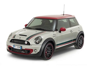 Mini John Cooper Works Jubilee, cos la Bmw festeggia i 10 anni del modello
