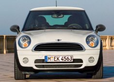 Mini Ray in commercio nelle versioni diesel