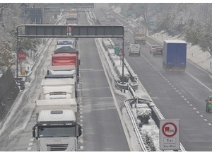 Neve e ghiaccio sullItalia: i tratti stradali a rischio