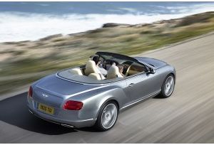 Bentley Continental GTC: lussuosa, sensuale e tecnologica