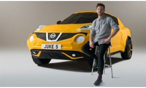 Nissan Juke: compleanno con origami