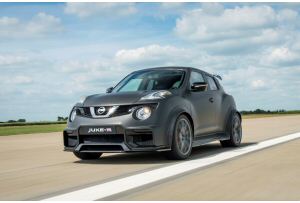 Nissan Juke R 2.0, crossover dal Dna sportivo