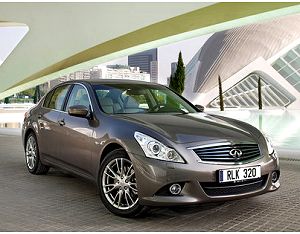 Infiniti presenta i nuovi modelli Coup� e Cabrio