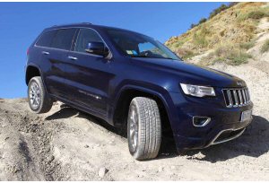 Nuova Jeep Grand Cherokee, ora con il cambio a otto rapporti