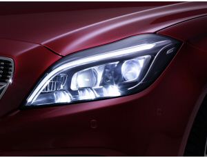 Mercedes CLS, la nuova generazione con fari LED ad alta risoluzione 