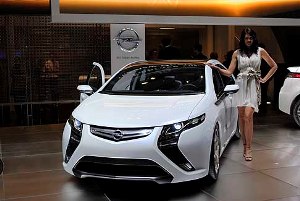 Ampera, la nuova ibrida di casa Opel