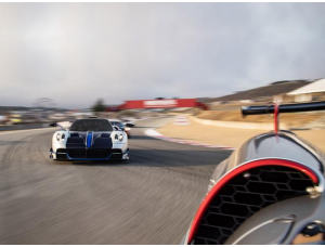 Pagani in vetrina a Monterey