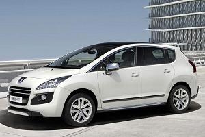 In arrivo Peugeot 3008 Hybrid4, mix tra diesel ed elettrico