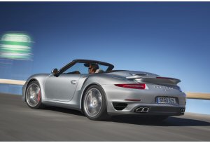 Porsche 911 Turbo e Turbo S, le sportive tedesche al Salone di Los Angeles
