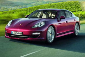 Un nuovo sei cilindri per la Porsche Panamera
