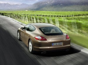 Porsche Panamera: record di vendite per la berlina tedesca