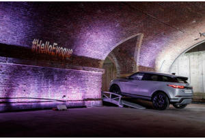 Range Rover Evoque: la new generation debutta a Londra
