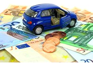 Risparmiare sulle RC auto? Ecco come fare