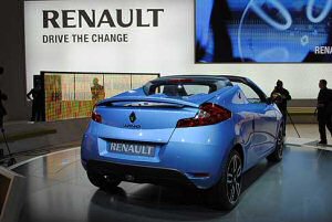 Nissan e Renault estendono la partnership a Daimler