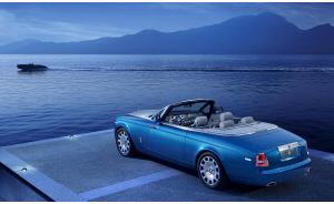 Rolls-Royce Phantom Drophead Coup Waterspeed Collection, pronta per il debutto 