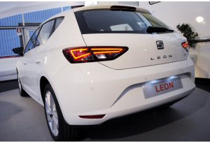 Seat Leon, le immagini del Motor Show di Bologna