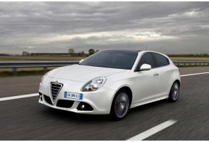 Alfa Romeo: Giulietta e MiTo i bestsellers dello stand di Ginevra
