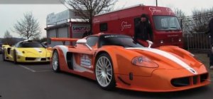 Ferrari FXX e Maserati MC12 Corsa al Nurburgring