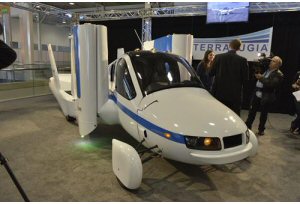 Terrafugia Transition Flying Car, a New York il sogno della macchina volante
