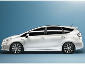 Prius + 2011: nuova tecnologia ibrida targata Toyota