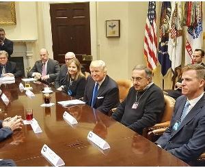 Trump incontra i vertici delle case automobilistiche