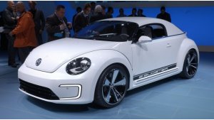 La Volkswagen presenta il Maggiolino elettrico