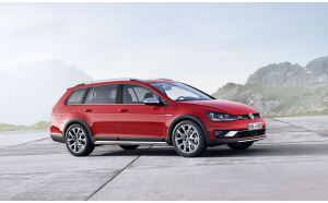 La crossover Golf Alltrack in anteprima mondiale a Parigi