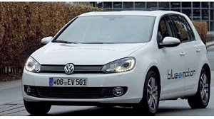 H2Roma 2011: il test drive della Volkswagen Golf Blue-e-motion