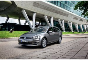 Nuova Volkswagen Golf Variant, dinamica e versatile