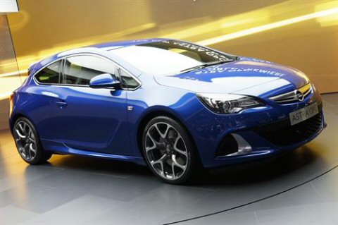 Opel Astra OPC