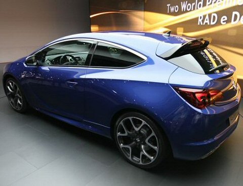 Opel Astra OPC