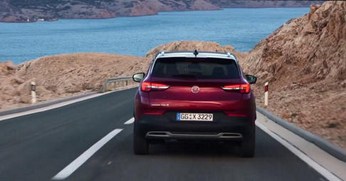 Opel Grandland X Hybrid 4