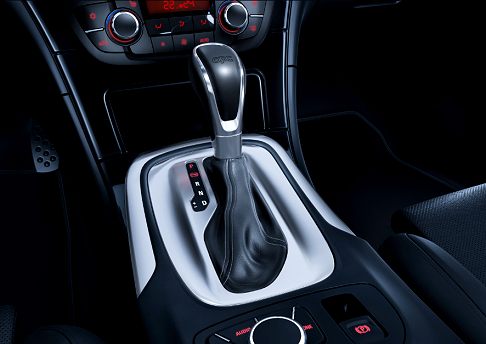 Opel Insignia OPC automatica