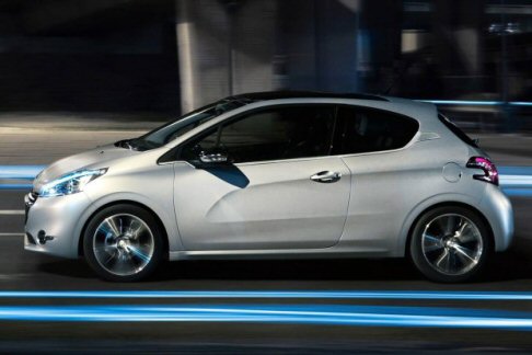 Peugeot 208 2012