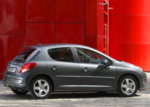 Peugeot 207 restyling