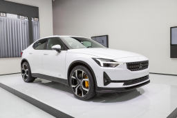 berlina Polestar 2