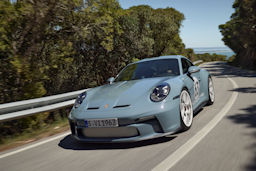 Porsche 911 S/T 