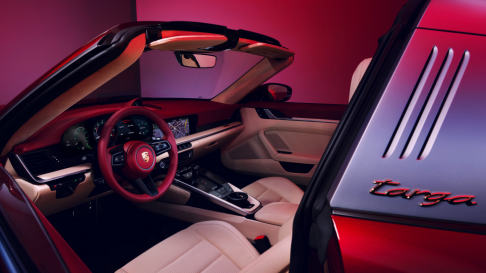 Porsche 11 Targa 4S Heritage Design Edition