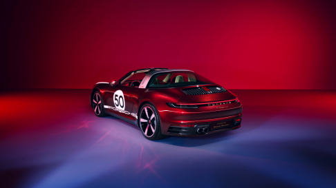 Porsche 11 Targa 4S Heritage Design Edition