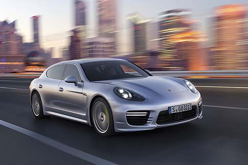 Porsche Panamera 2013