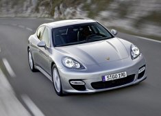 Porsche Panamera passo lungo 2012