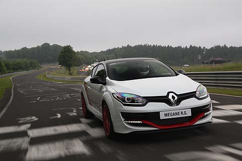 Renault Mgane R.S. 275 Trophy-R