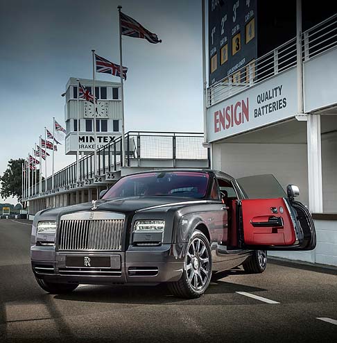 Rolls-Royce Phantom Bespoke Chicane Coup