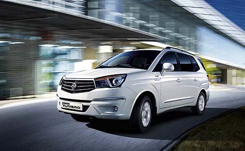 Ssangyong Rodius 2013